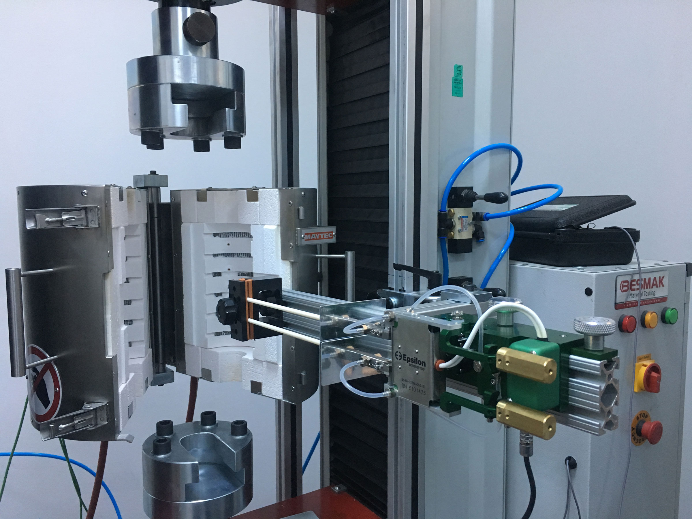Universal Test Sistemleri